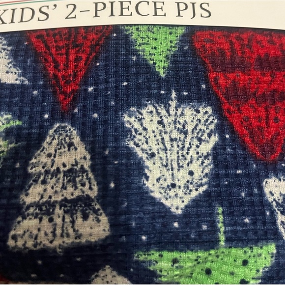 Merry Lane Kids’ 2 Piece Christmas Tree Theme Pajamas - Size Large - Picture 3 of 4